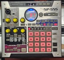 SP-555 Roland Sampler