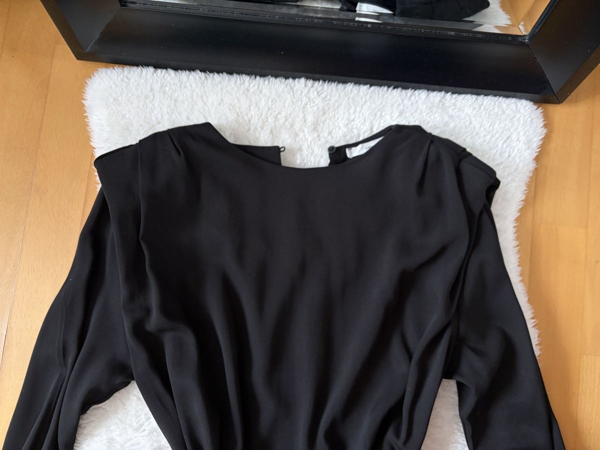 Mango Vestiti: Black long sleeve dress Mango – Usato da Zürich venduto da Abu95 7