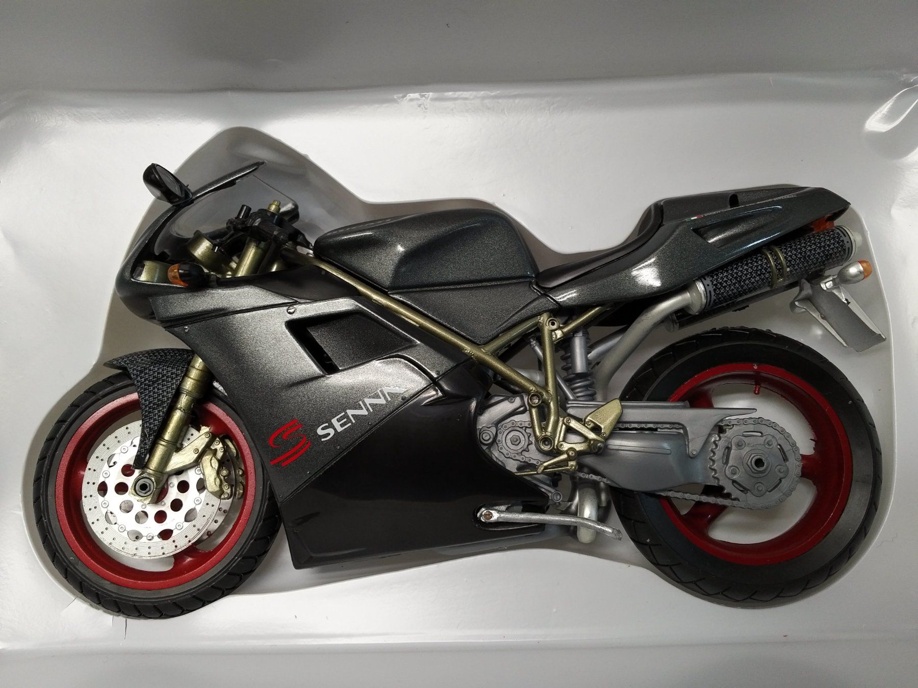 Kit di modellismo & Modellini statici: Ducati Senna 95 Protar 1:9 – Nuovo e nell'imballaggio originale da Fribourg venduto da 911cc 8