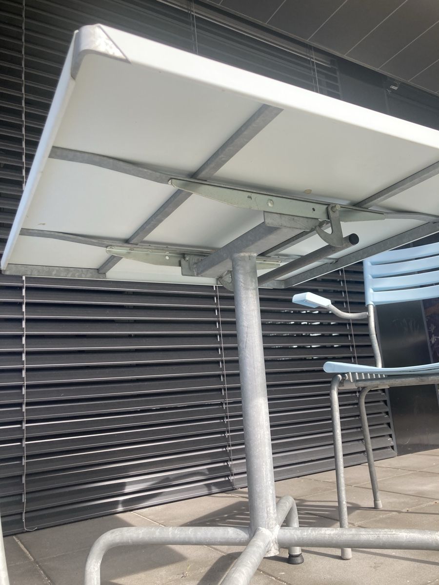 Tables: Klapptisch quadratisch mit 2 x Stuhl – D'occasion à Sempach par diegito_87 3