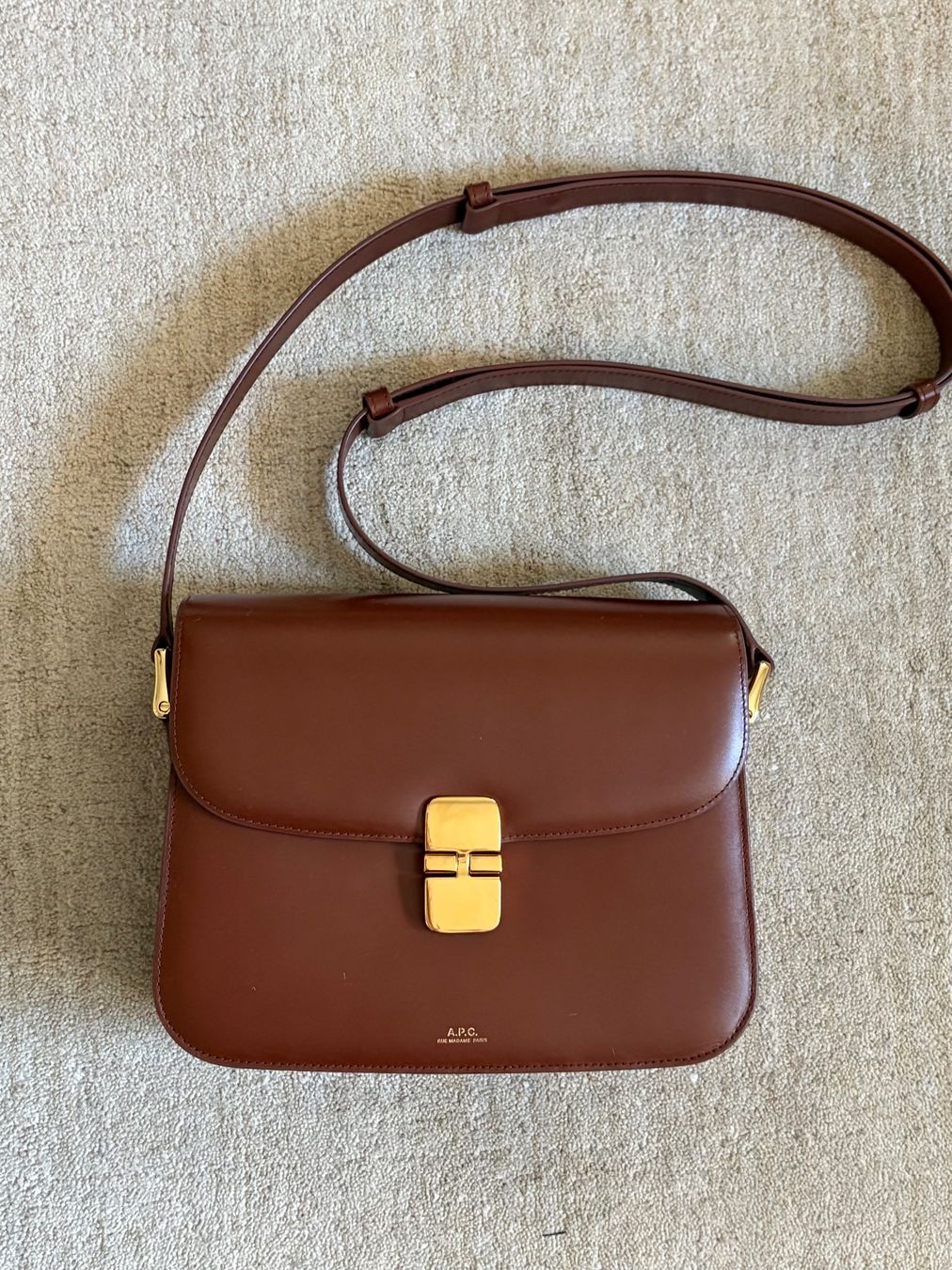 Apc Borse da donna: A.P.C. Grace Maxi Bag – Usato da Zürich venduto da chat_noir