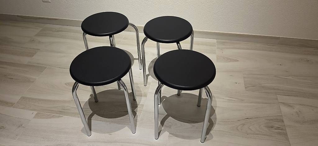 Hocker: Lot de 4 tabourets  – Gebraucht aus Vicques von ELrapha777 1