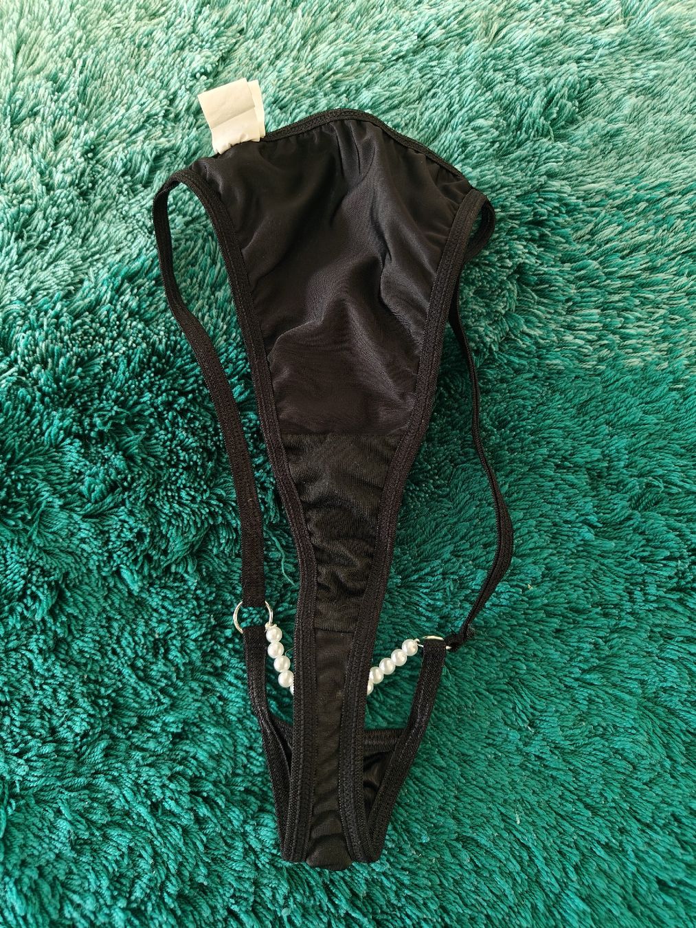 Sonstige Unterwäsche: String mit Perlen schwarz Grösse M  – Neu (gemäss Beschreibung) aus Tuggen von Basinger 1