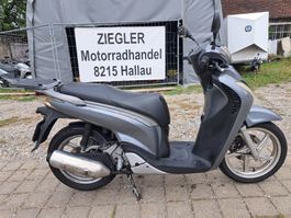 Honda SH 125 Roller Scooter Lieferung möglich 2012