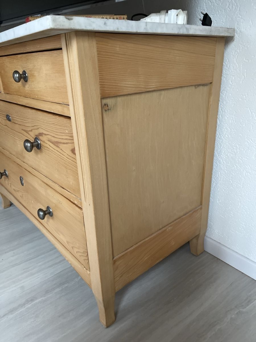 Cassettiere: Massive Holz-Kommode mit Marmorplatte, Landhausstil – Usato da Tenniken venduto da Bombadil8 3