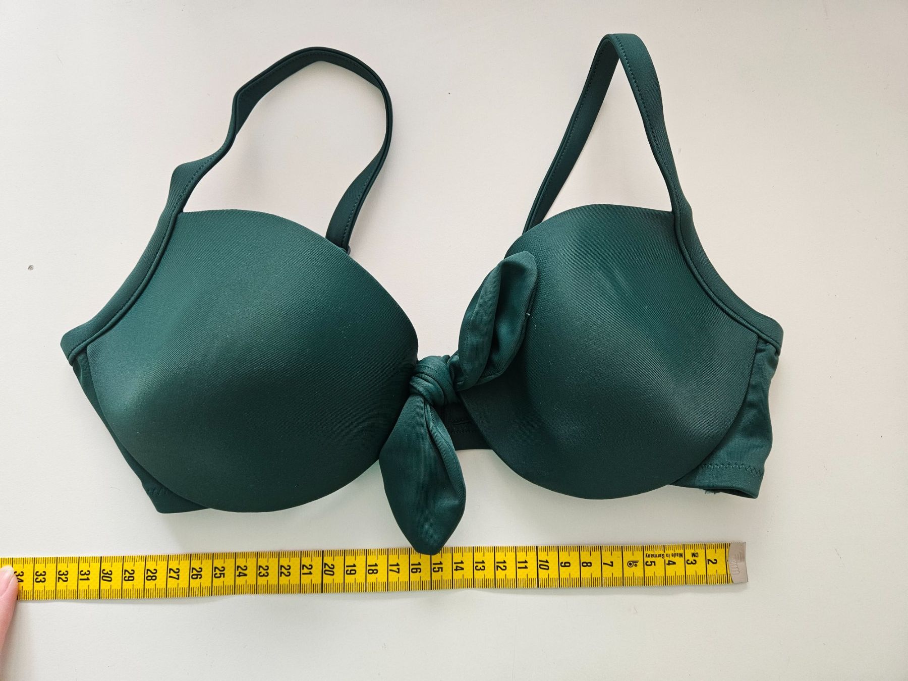 Badekleider & Bikinis: Wunderschönes Bikinioberteil dunkelgrün 75B – Gebraucht aus Schaffhausen von sabrina915 2