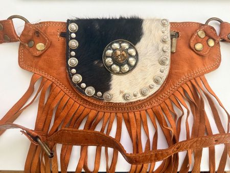 Gürtel/Bauchtasche Leder Fransen und Kuhfell