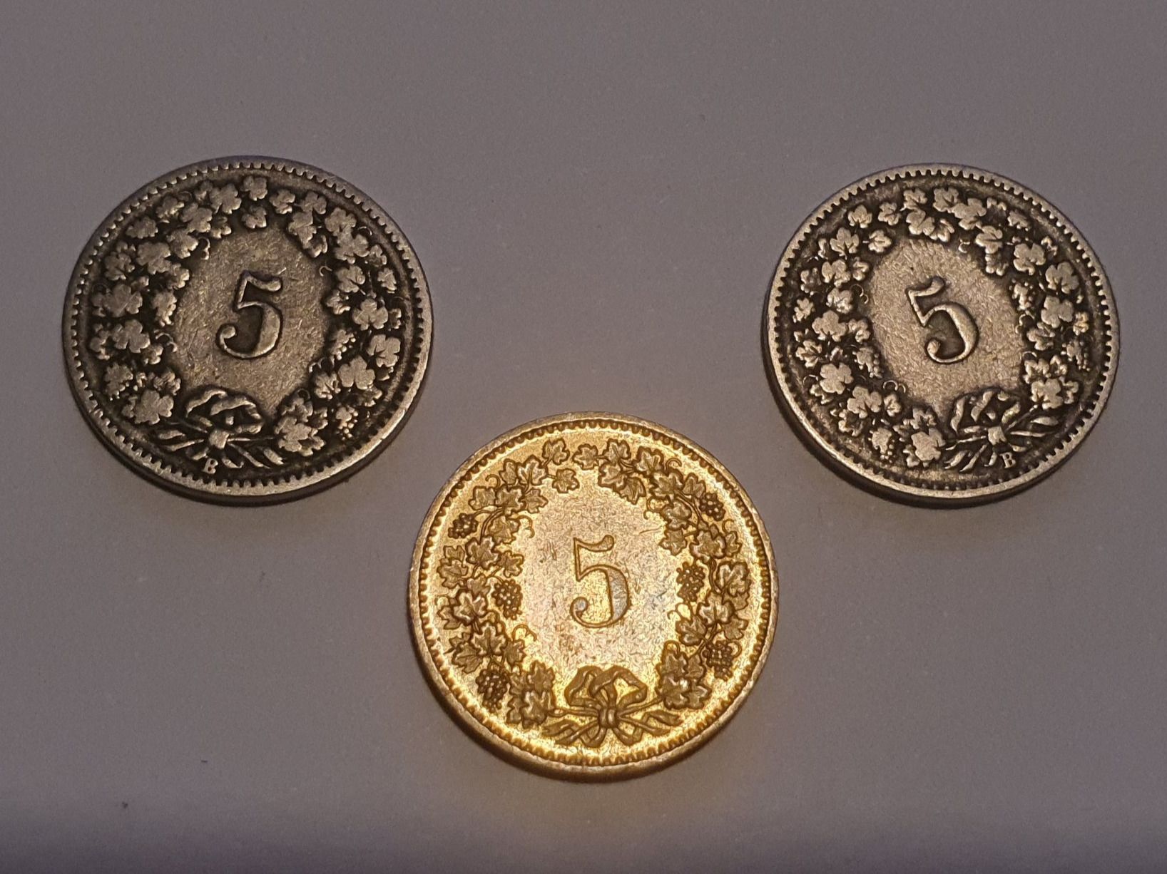 Tutti le monete: 3 alte 5 Rappen – Usato da Schliern b. Köniz venduto da Evivo 1