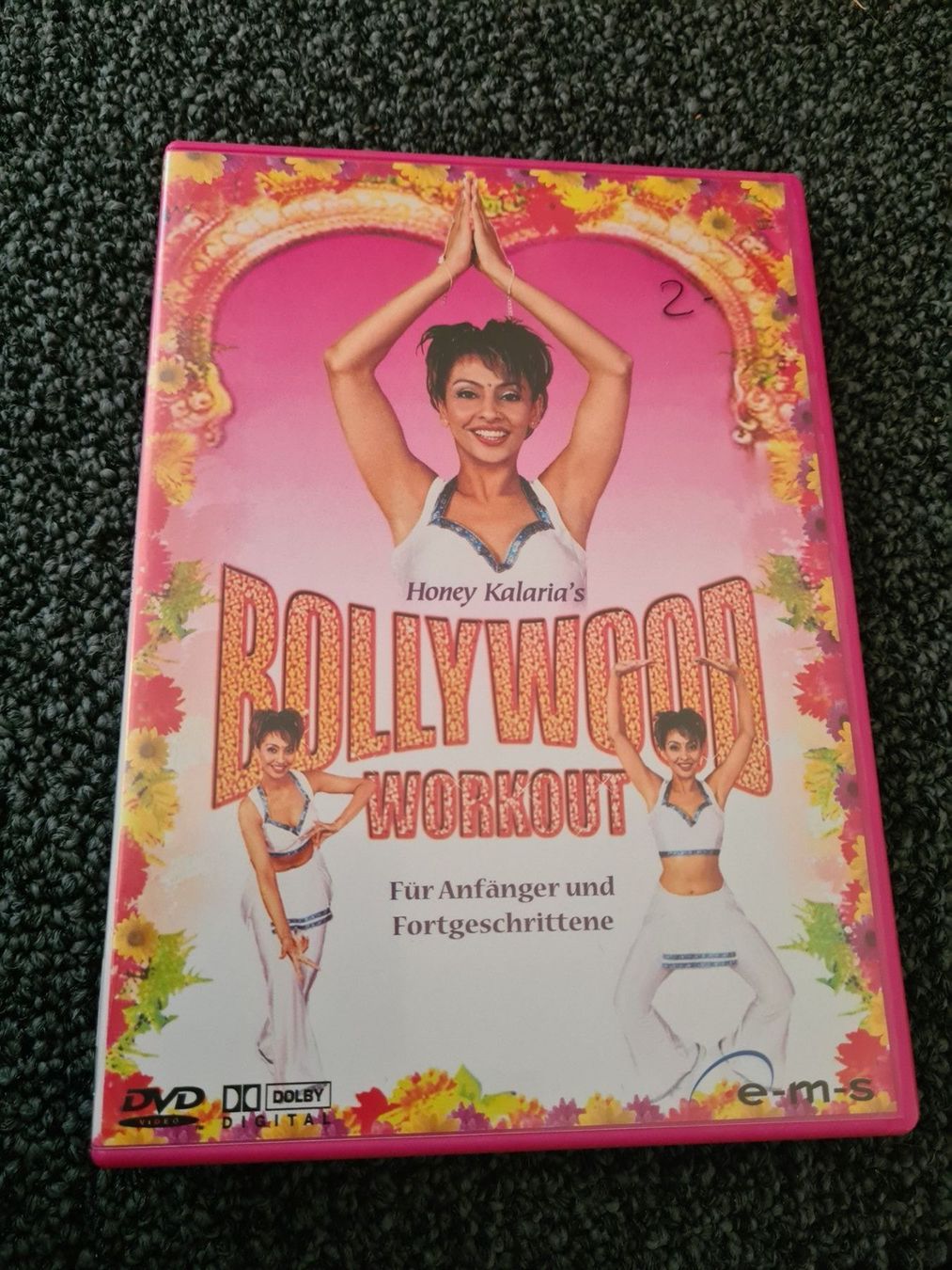 Tous les DVDs: BOLLWOOD WORKOUT(10686) – D'occasion à Ruswil par M71