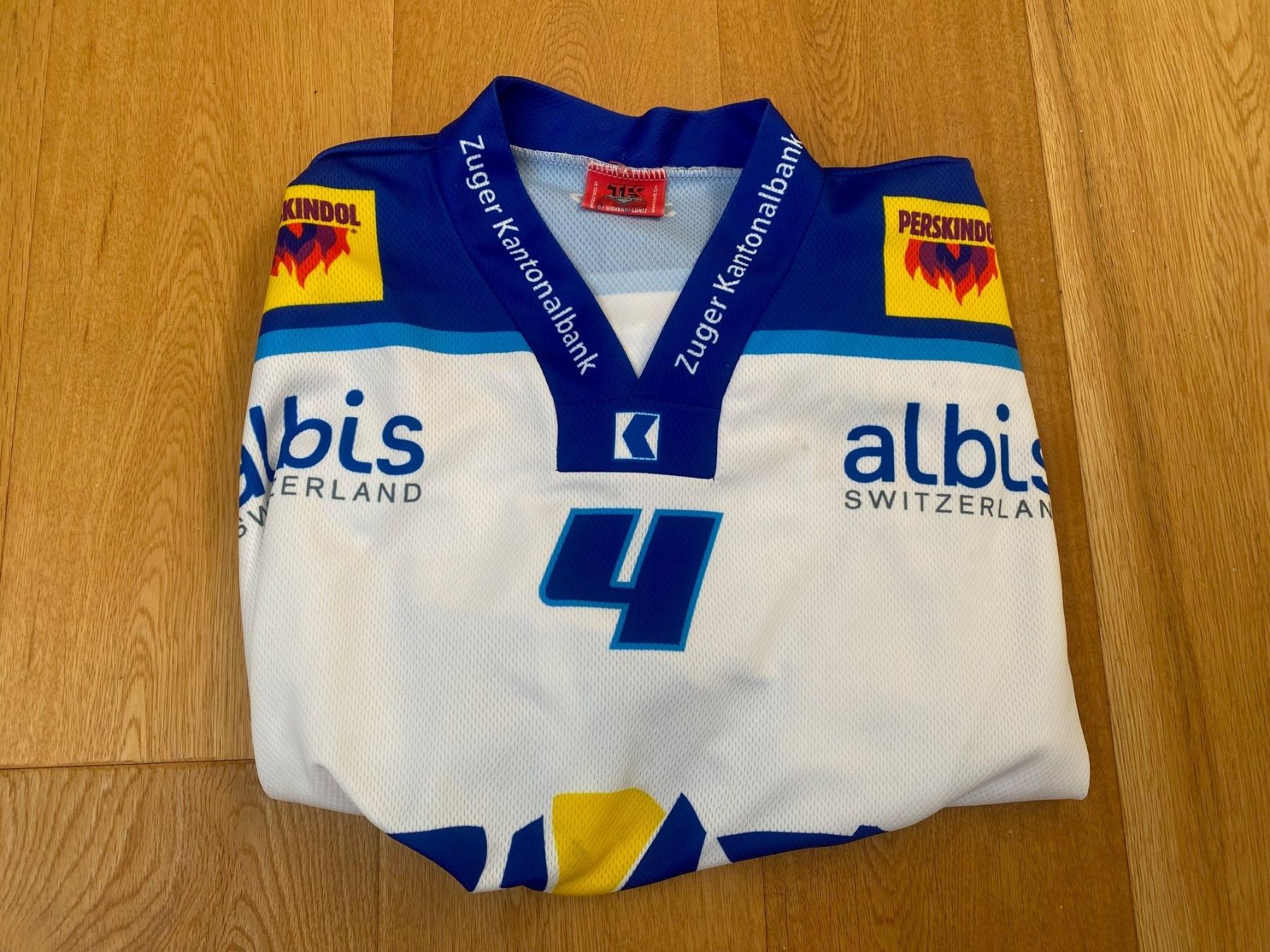Canottiere & Pantaloni: EVZ Hockeyshirt Grösse S – Usato da küssnacht am rigi venduto da Daot 3