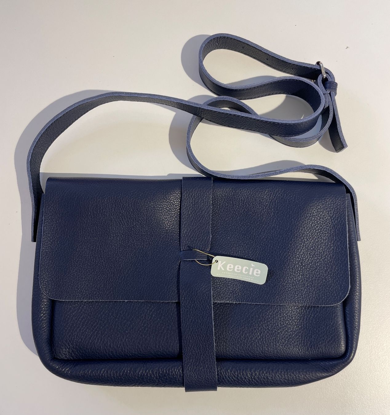 Sacs: Keecie / Bag, Picking Flowers Medium, Ink-Blue – Neuf avec emballage d'origine à Silvaplana par Lotzis 1