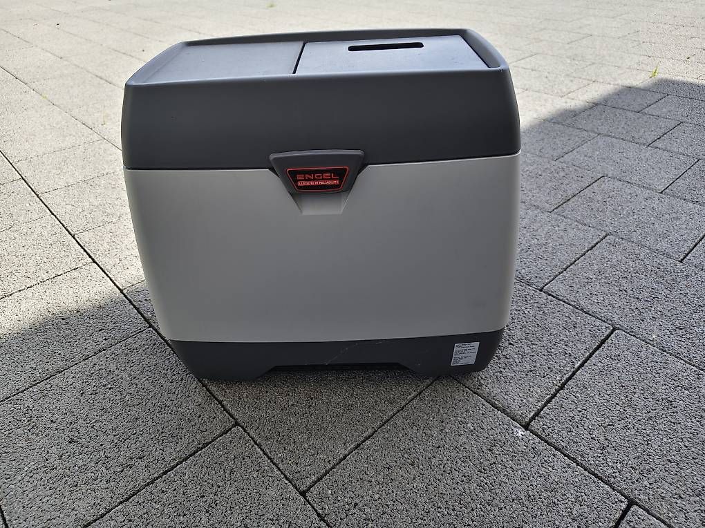 Frigoriferi & Refrigeratori: Engel MD14F Kompressor Kühlbox / Gefrierschrank 14L – Nuovo (secondo la descrizione) da Düdingen venduto da Yvu2k