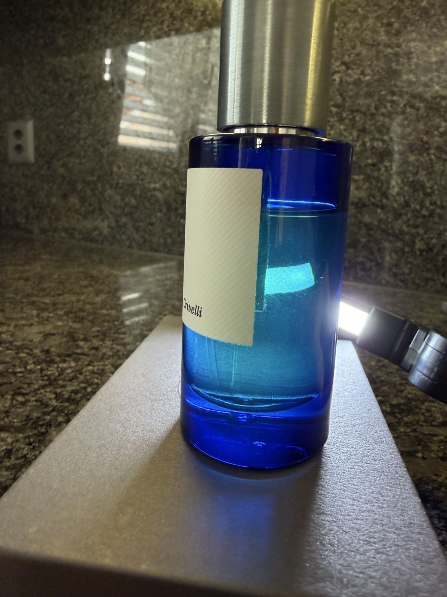 Profumi & Eau de Toilette: Maison Crivelli- Oud Maracuja  – Usato da Widnau venduto da ces_d8xn 3