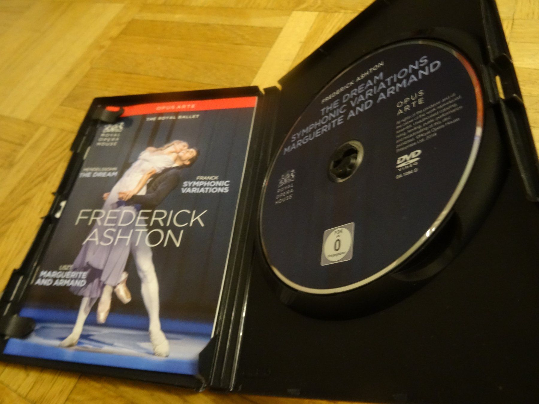 Tutti i DVDs: Frederick Ashton - The Dream - Symphonic Variations DVD – Usato da Olten venduto da Disc-Ausverkauf 1