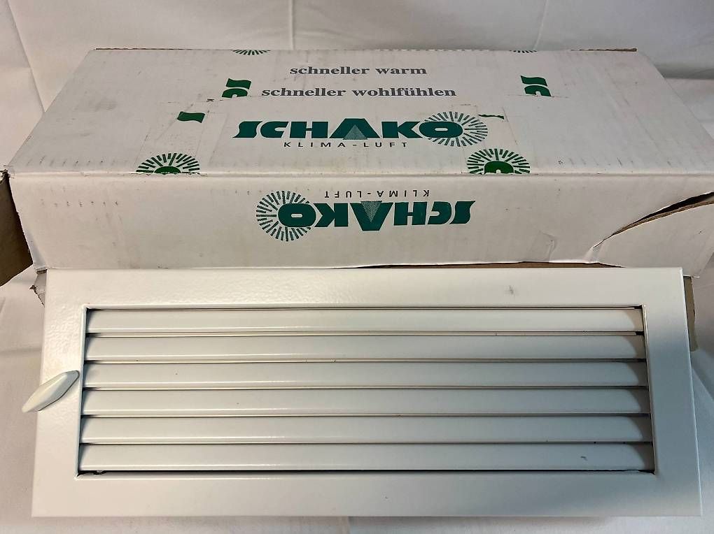Backöfen: Grille d'air chaud réglable, thermolaqué blanc – Gebraucht aus Cugy VD von chr_n2rp 2