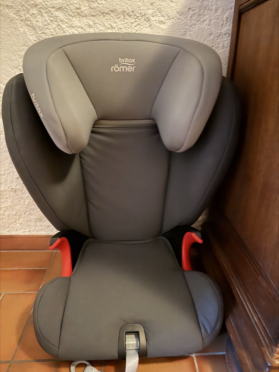 Britax Römer Auto-Kindersitze: Römer Autositz – Neu (gemäss Beschreibung) aus Rickenbach SO von 260_r7l9