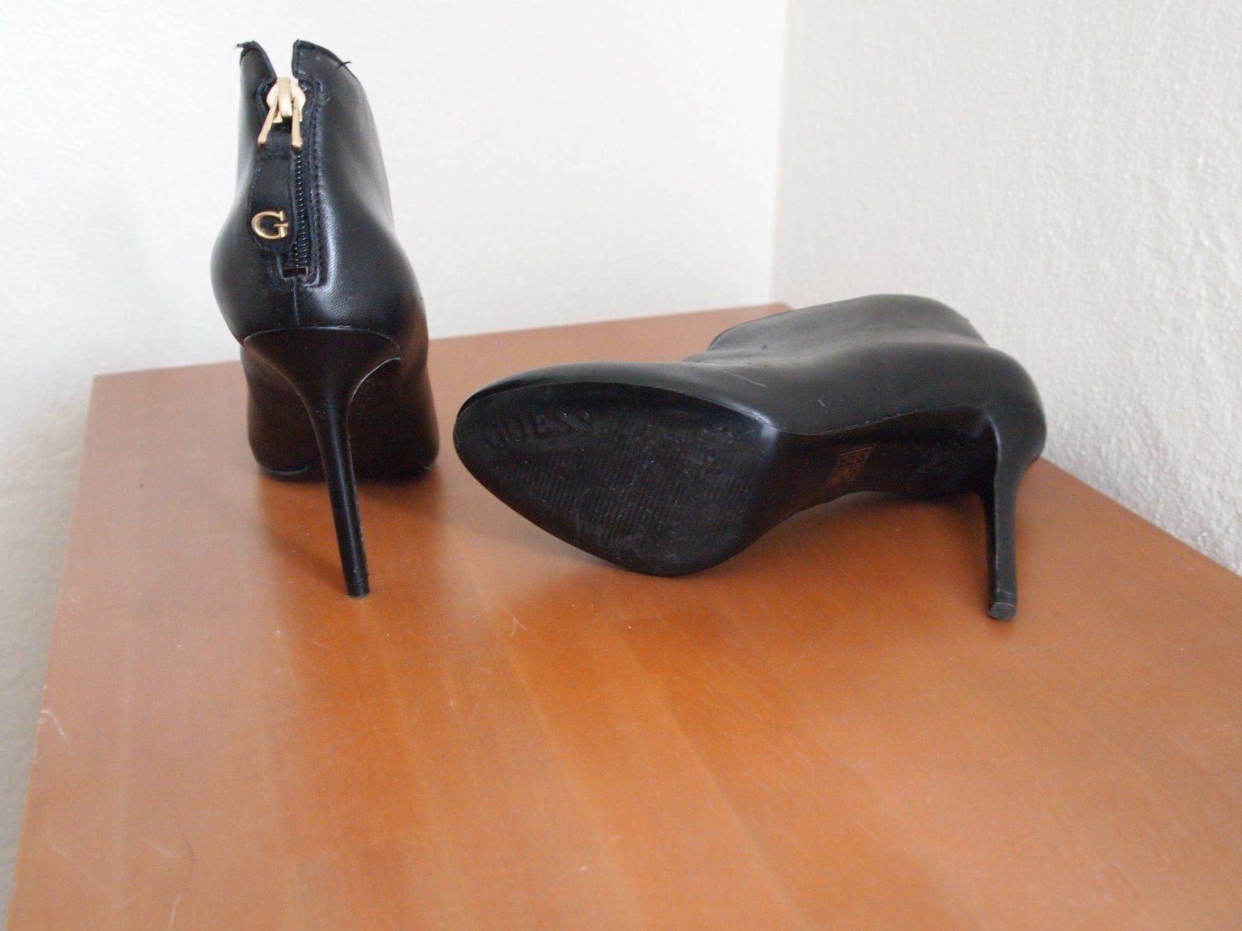 Guess Scarpe da donna: Guess Echtleder Stiefeletten – Usato da Volketswil venduto da ald_2x9b 3