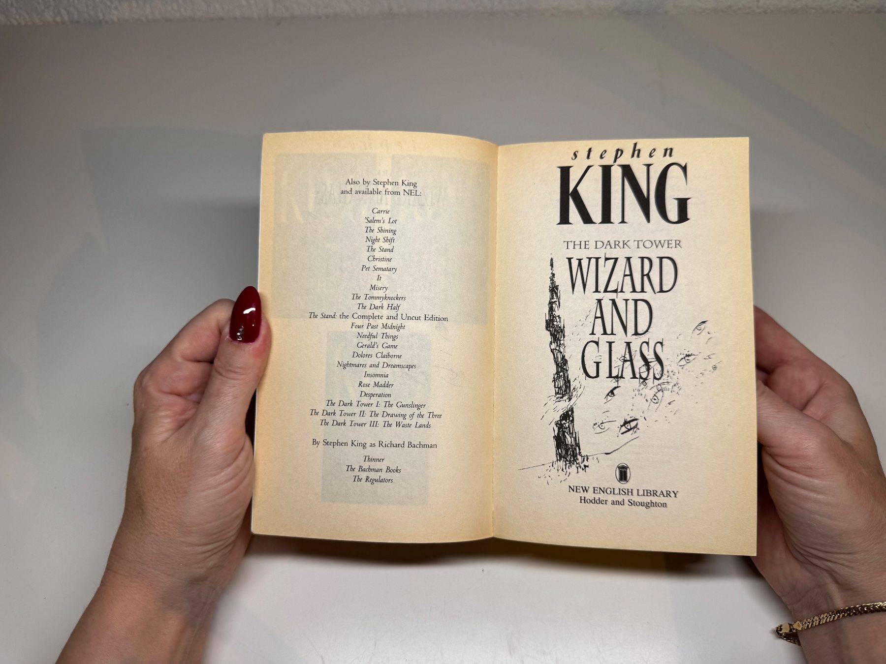 Libri: NOVEL: Stephen King, Wizzard and Glass – Usato da Grosswangen venduto da English_books 2