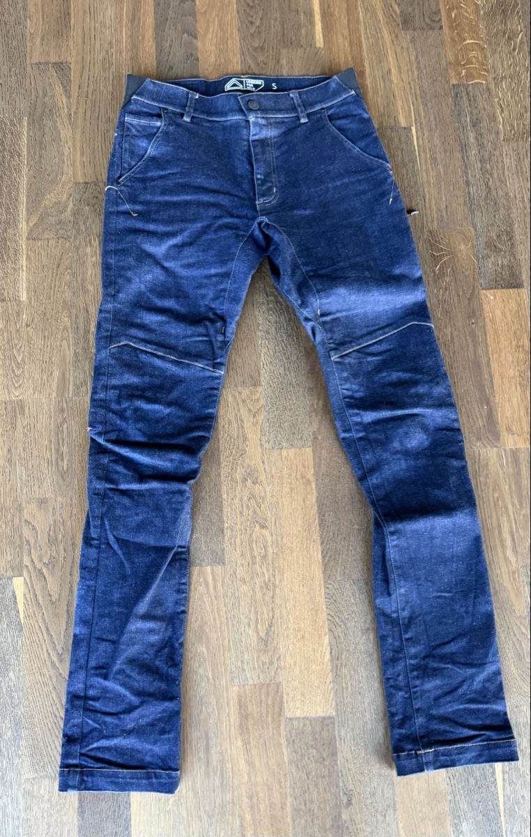 Hosen: Looking for Wild Kletterhose Gr. S Denim Stretch – Gebraucht aus Hergiswil NW von Klimsen
