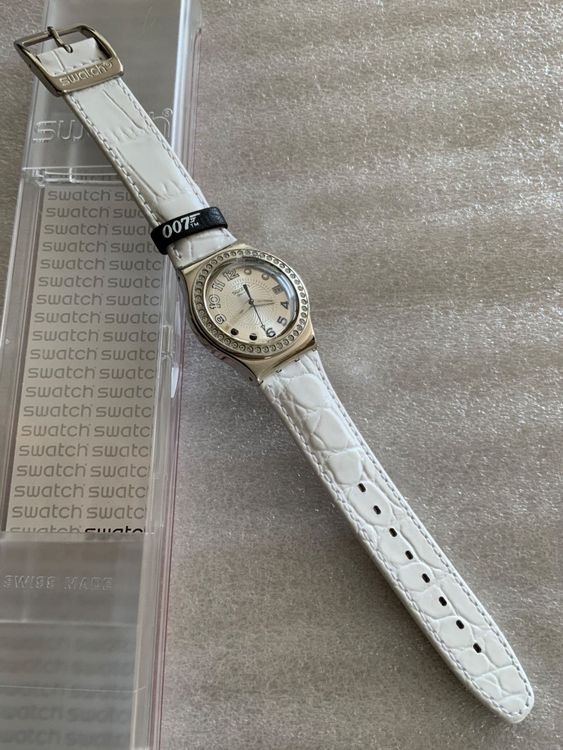 Swatch Montres: Swatch 007 WINT + KIDD / DIAMONDS ARE FOREVER - ungetragen – Neuf avec emballage d'origine à Wettswil par rotonda 2