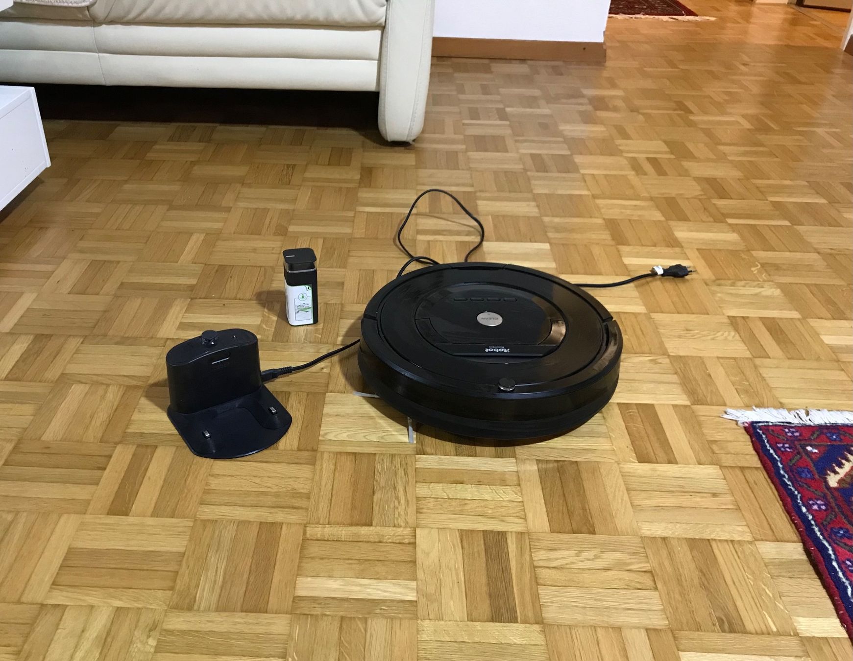 Aspirapolveri & Accessori: Staubsauger Robot Roomba – Usato da Buchs ZH venduto da baagii 1