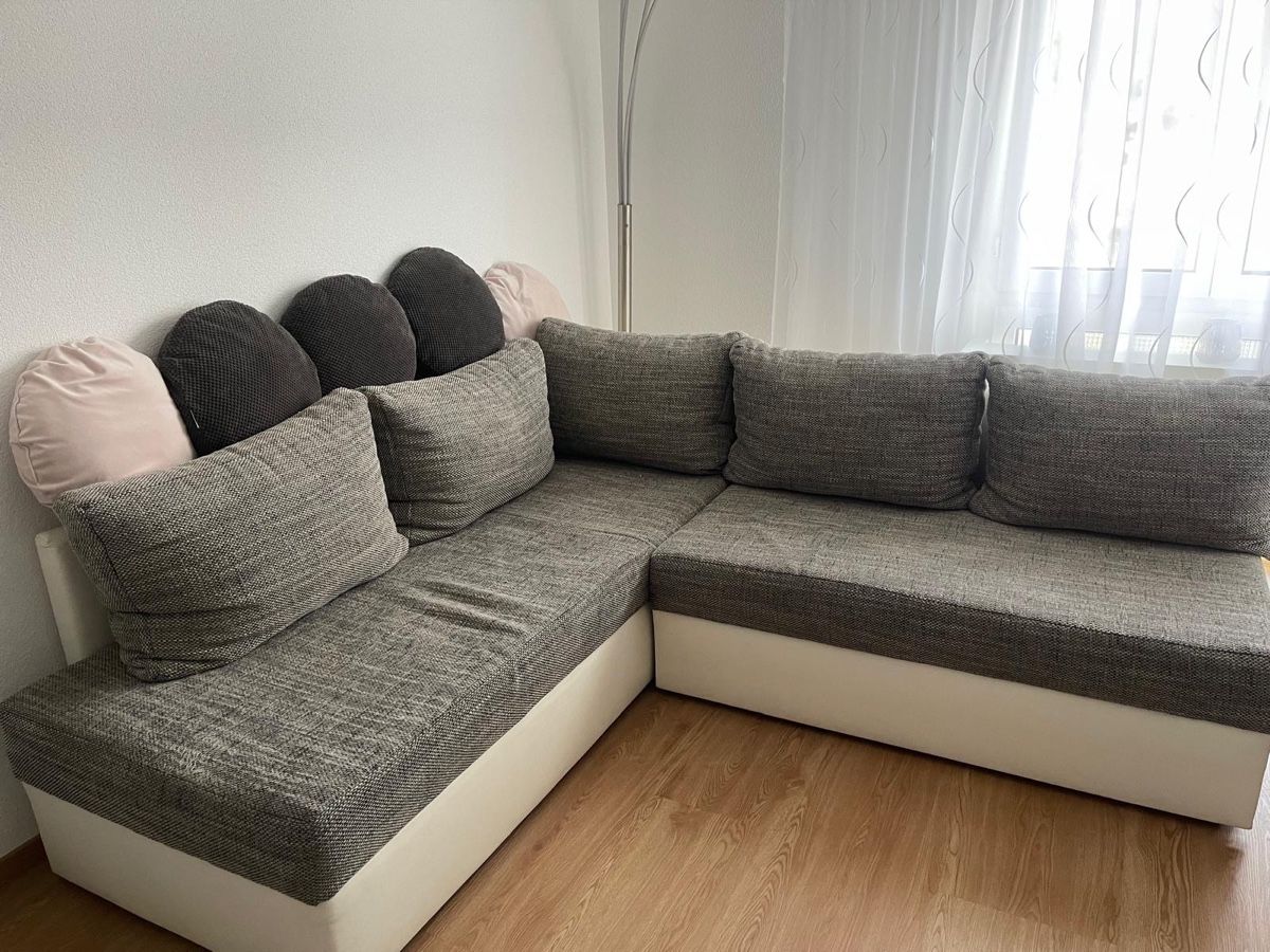 Divani: Sofa, weiss/grau, ausziehbar – Usato da Stans venduto da bet4benz 3