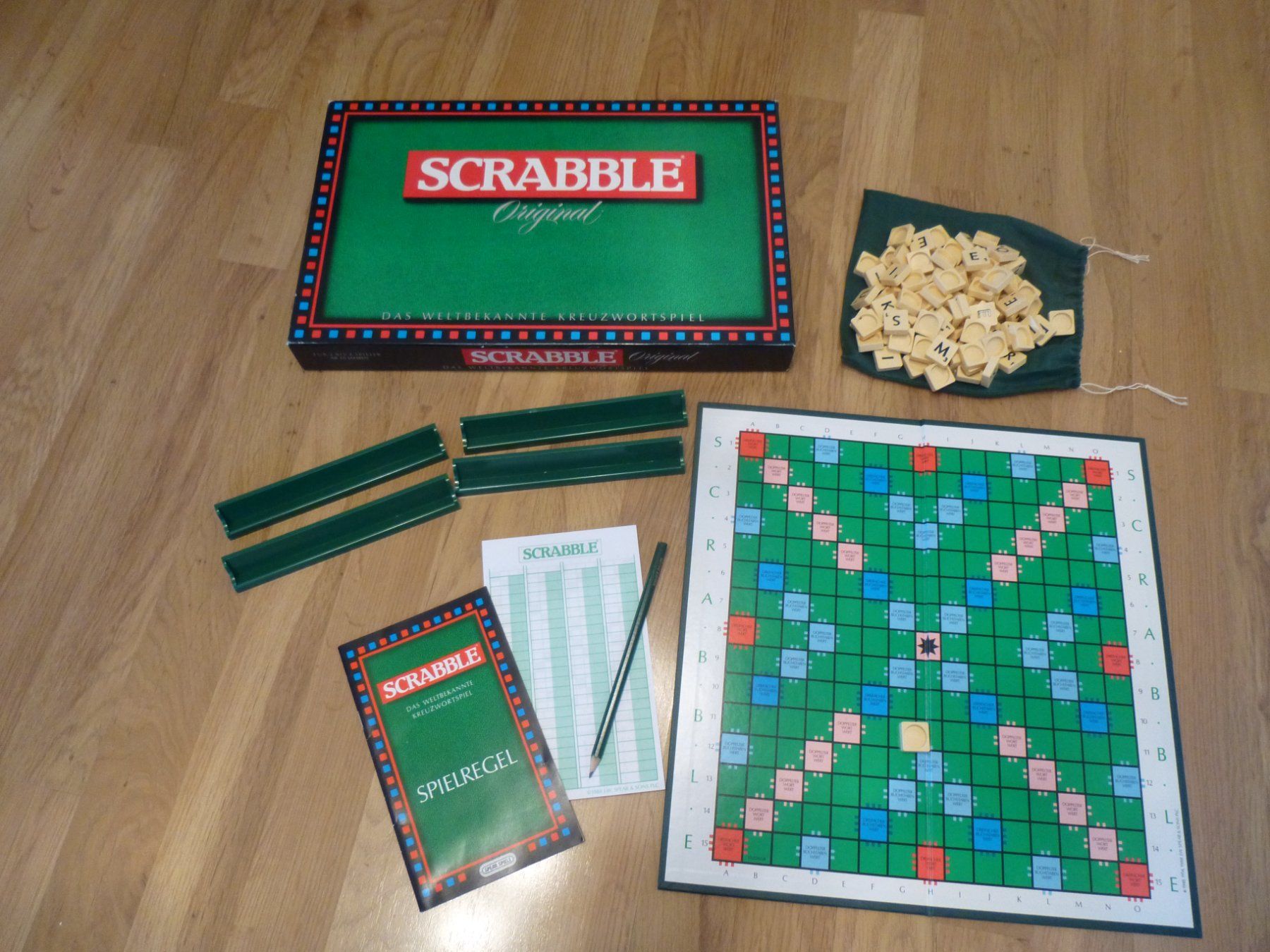 Mattel Giochi: Original Scrabble Spiel / komplett – Usato da Triengen venduto da misterpicknicker