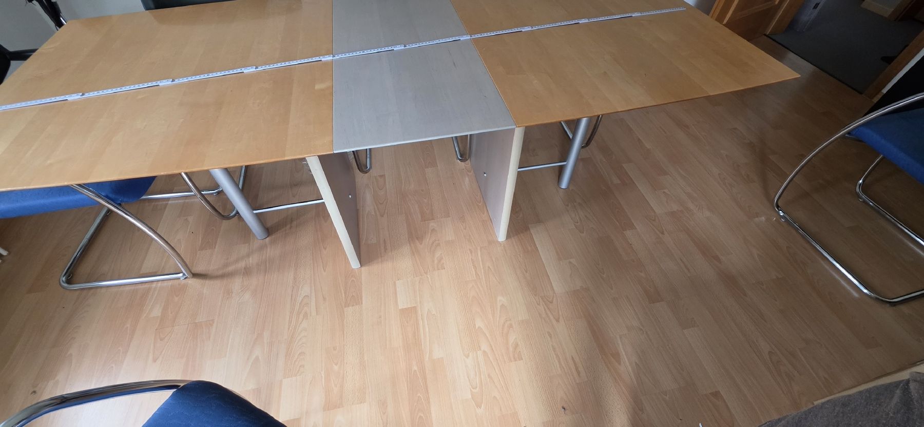 Tische: Tisch ausziehbar – Gebraucht aus Wängi von chr_q92h 4