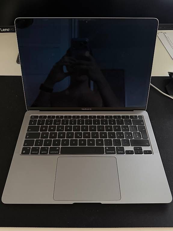 Apple Notebooks: APPLE Macbook Air M1, 13", 8GB RAM – Gebraucht aus Bubendorf von oli_h9qz 4