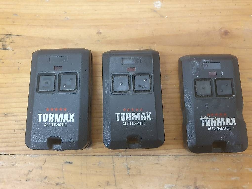 Sonstiges Elektromaterial: GaragenTor Tormax Sender – Gebraucht aus Schwyz von Marhin