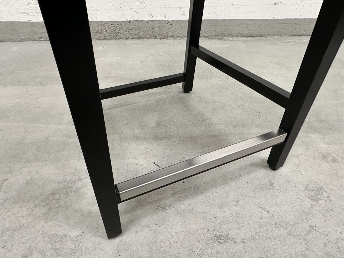 Stühle: Eleganter Counterstuhl in Schwarz – Gebraucht aus Bern von neon317 9