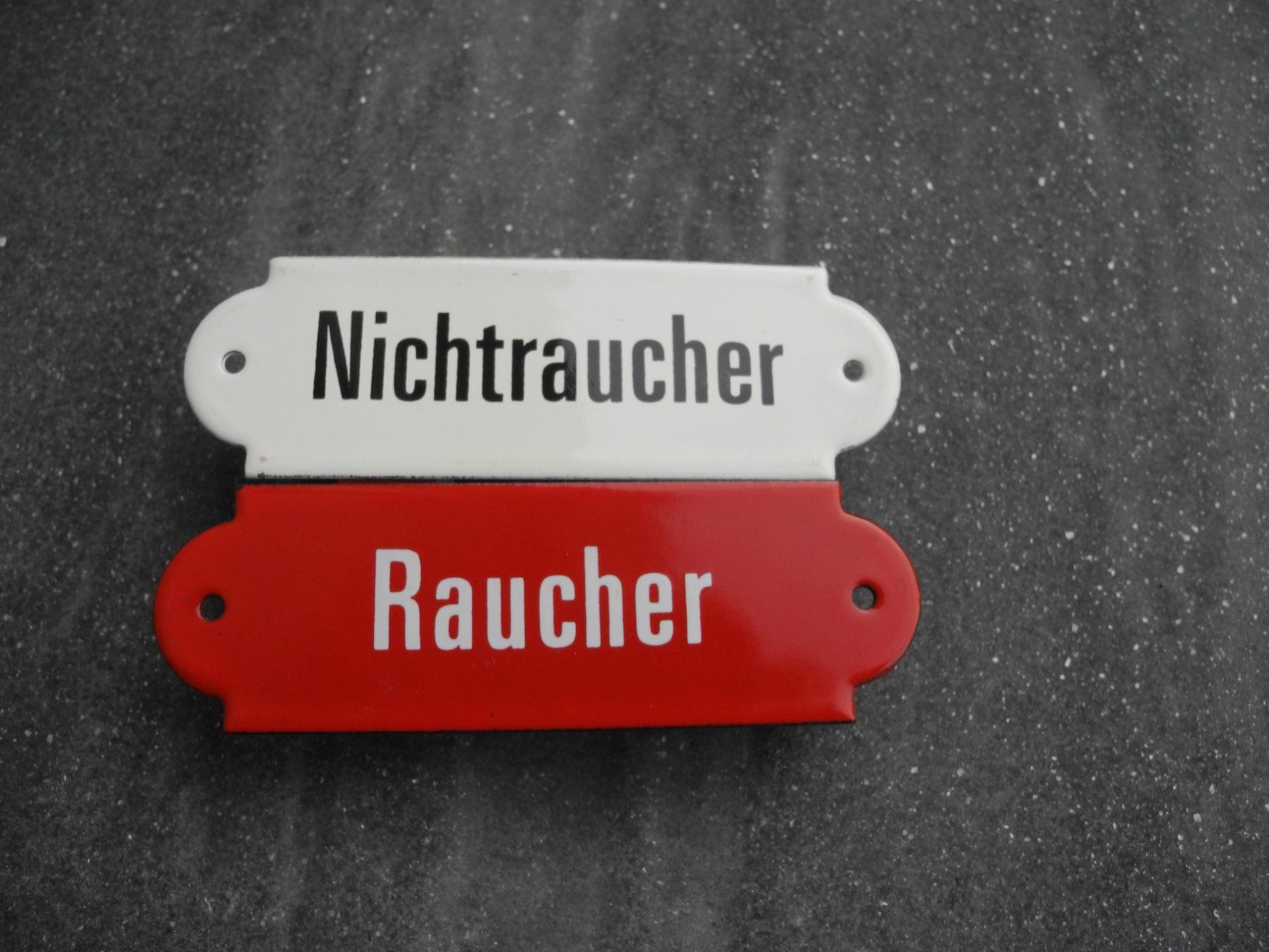 Ecriteaux: 2 EMAILSCHILDER – D'occasion à Reinach AG par Huckleberrysix 3