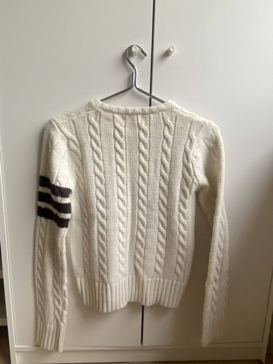 Maglioni & Felpe: Nice sweater in a good condition – Usato da Thalwil venduto da zhe_69pd 1