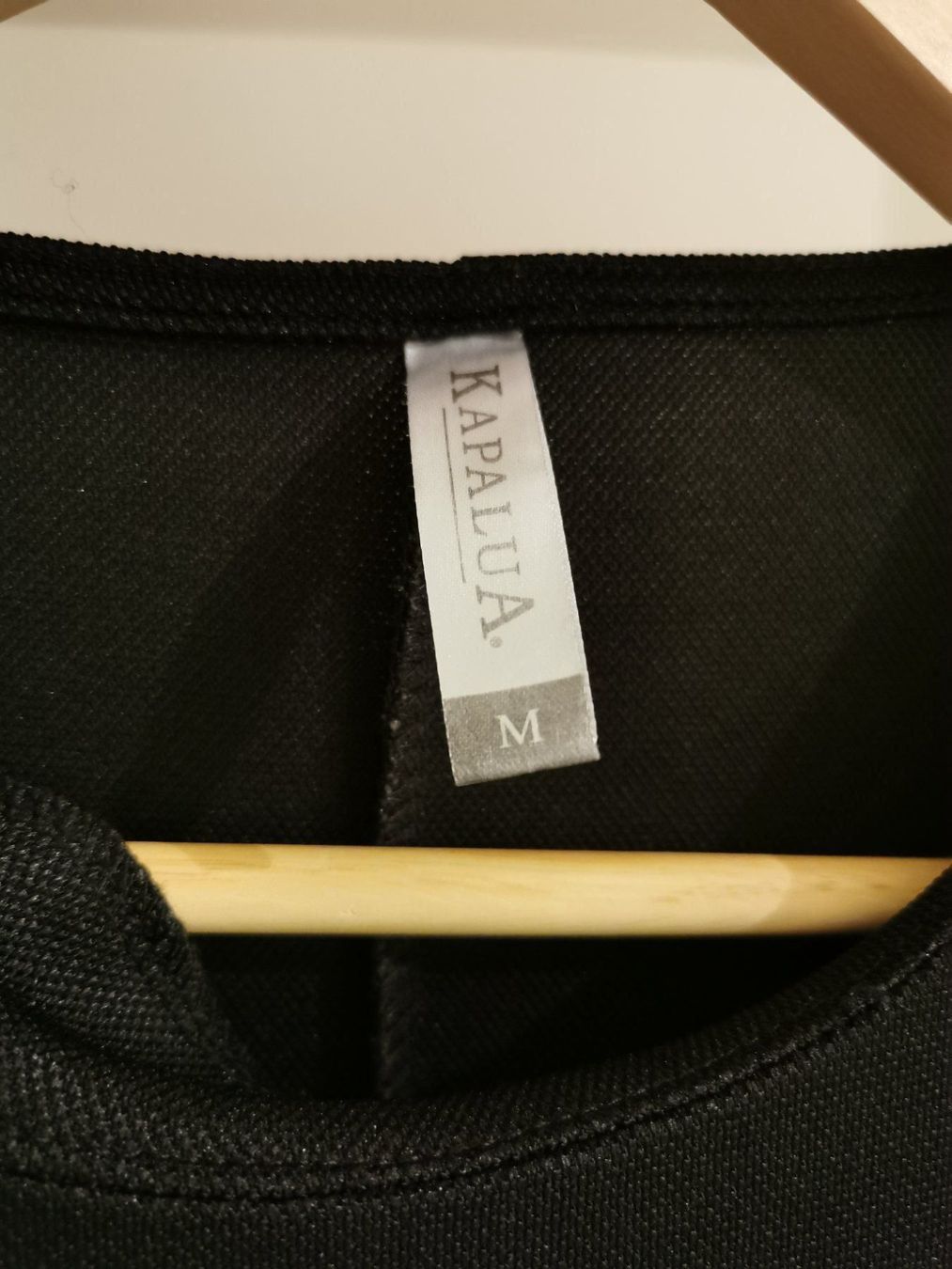 Vestiti: Lässiges Langarm Kleid in M – Usato da Stäfa venduto da basidis 3