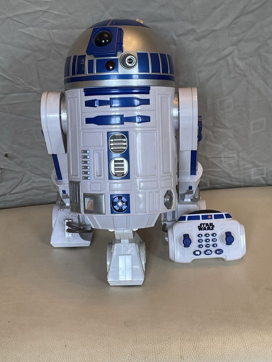Star Wars Giocattoli: Droïde interactif Star Wars R2-D2 – Nuovo (secondo la descrizione) da Genève venduto da fra_nl2s