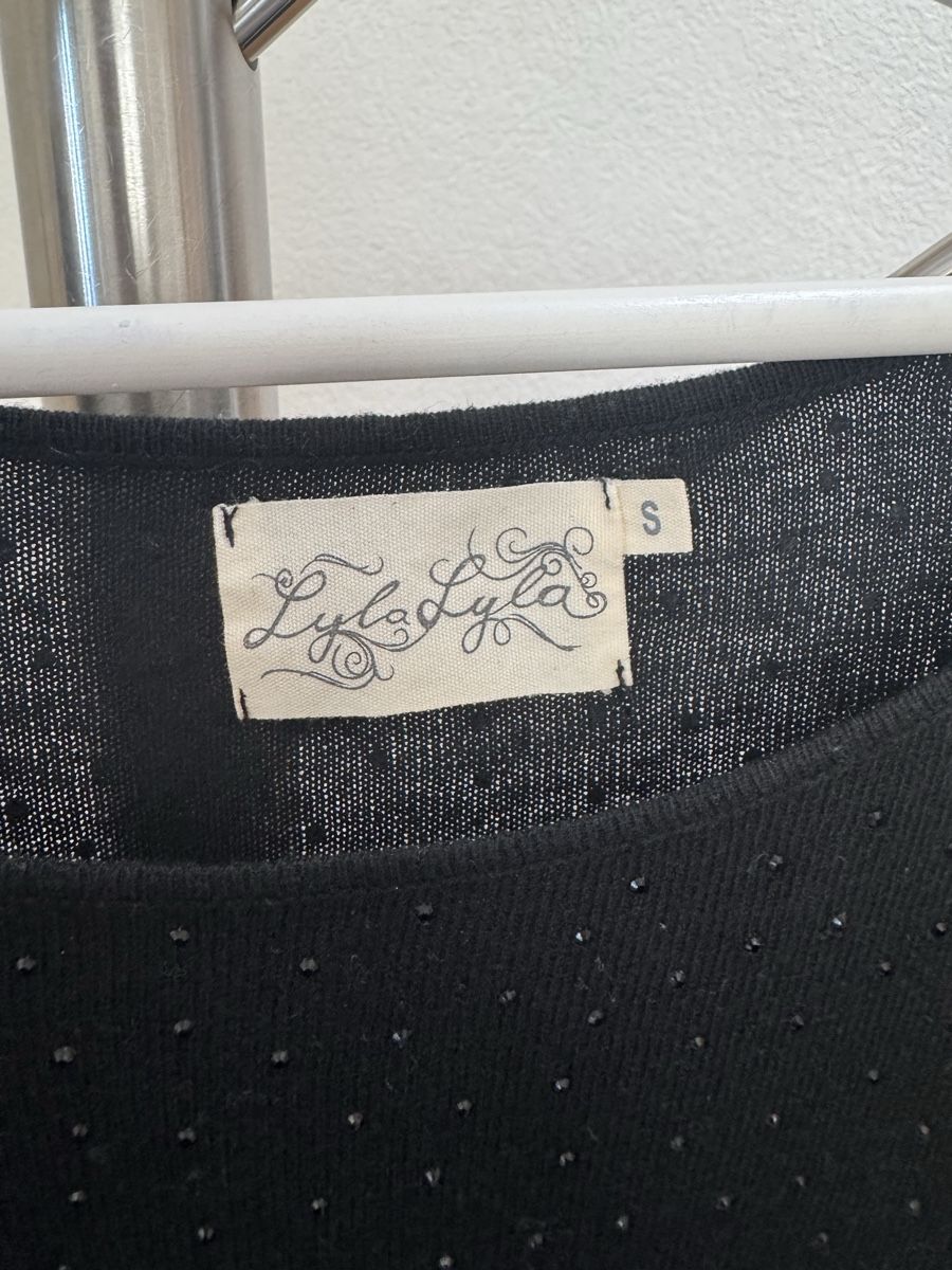 Pullover & Sweatshirts: pull noir avec strass – Neu (gemäss Beschreibung) aus Lonay von nei_79jc 2