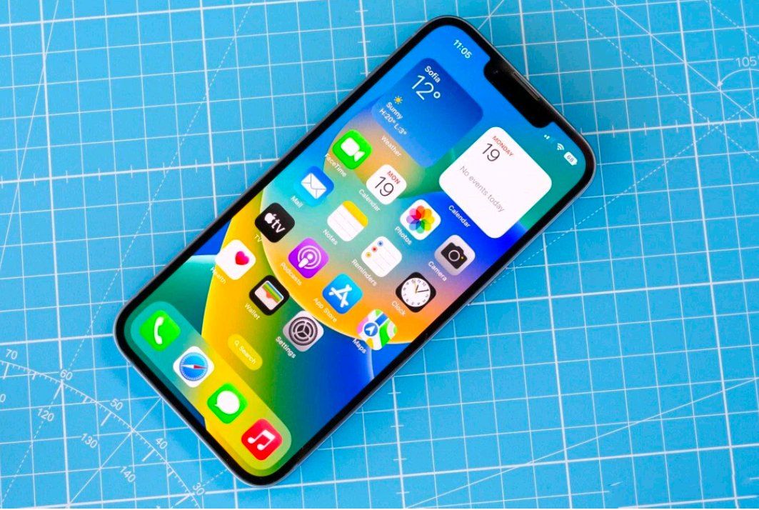 Apple Handys / Smartphones: iPhone 14 Plus (256GB) Akku 95% – Gebraucht aus Luzern von Waince786 1
