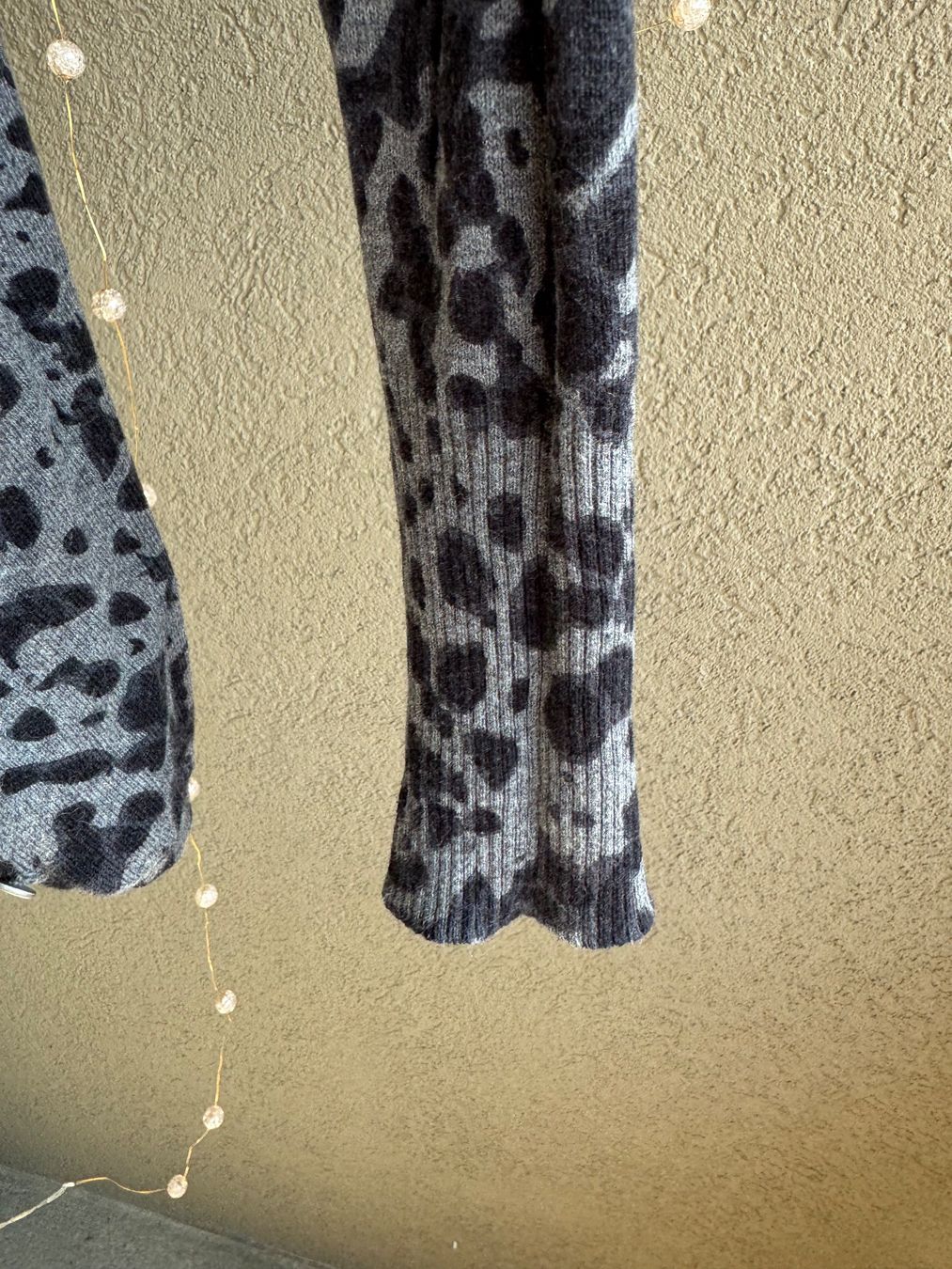 Calvin Klein Maglioni & Felpe: Calvin Klein Pullover in leo Print Gr. Xs – Usato da Thun venduto da Iriska77 4