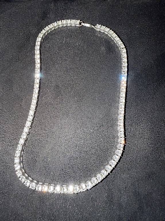 Ketten: Diamant-Tennis-Kette – Gebraucht aus Laufen von nic_nsj8