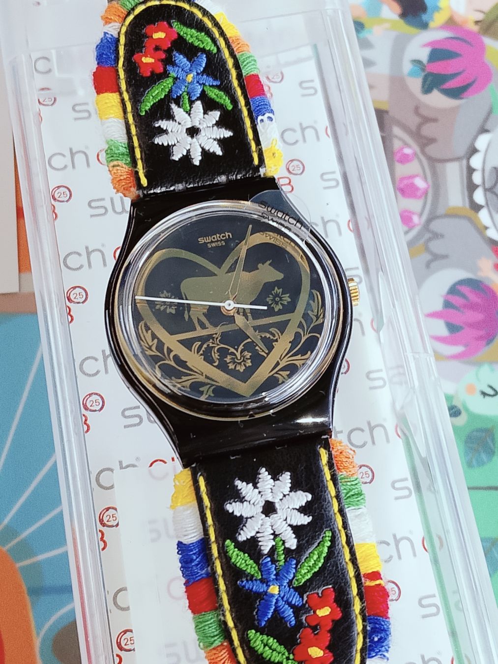 Swatch Montres: Neue Swatch "Die Glocke" full Set  – Neuf avec emballage d'origine à Biel/Bienne par Vintage-timearts 2