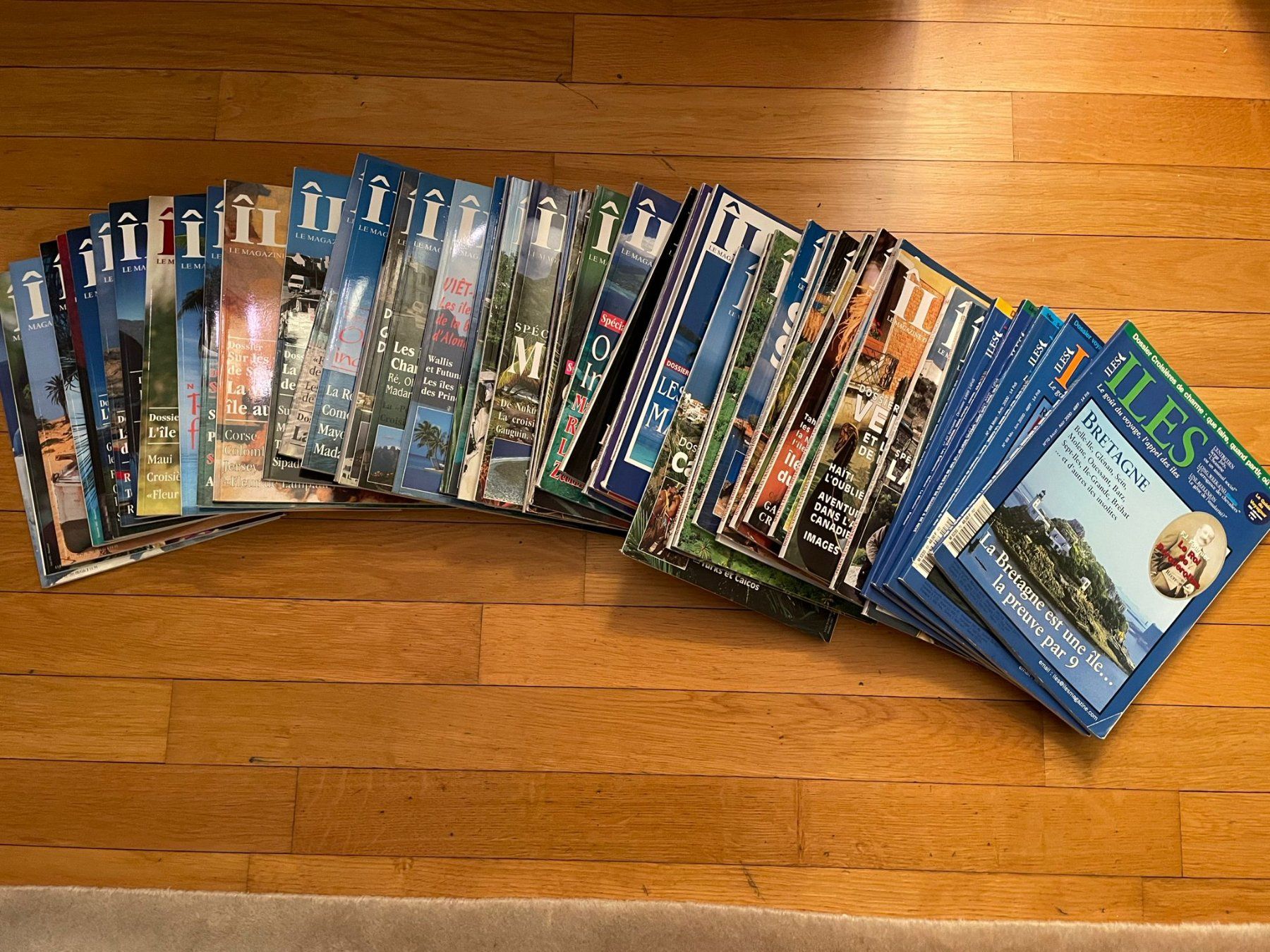 Riviste & Magazine: 49 magazines les îles – Usato da Dübendorf venduto da 2hot4you 1