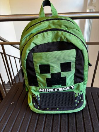 Zaino Minecraft verde modello Creeper usato in buono stato
