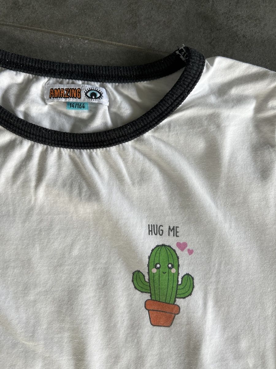 Camicette, T-shirt & Top: Très joli t-shirt 164cm – Usato da Yens venduto da Chriis 1