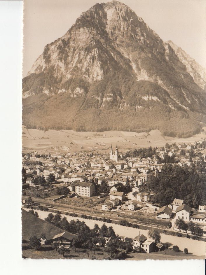 Cartoline postali: Glarus ca. 1950 – Usato da Bürglen TG venduto da StampGraf