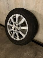 Toyota Yaris Alufelgen mit Reifen 185/60 R15 guter Zustand