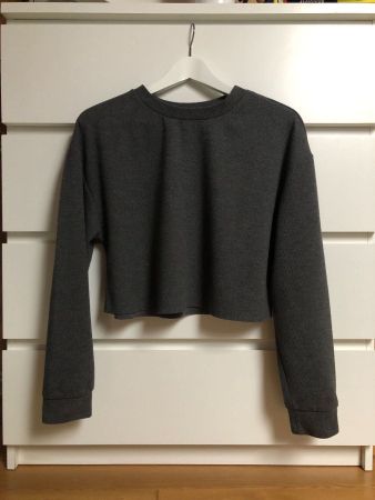 ZARA TRAFALUC Damen Crop Pullover Gris Foncé M Soft Grau