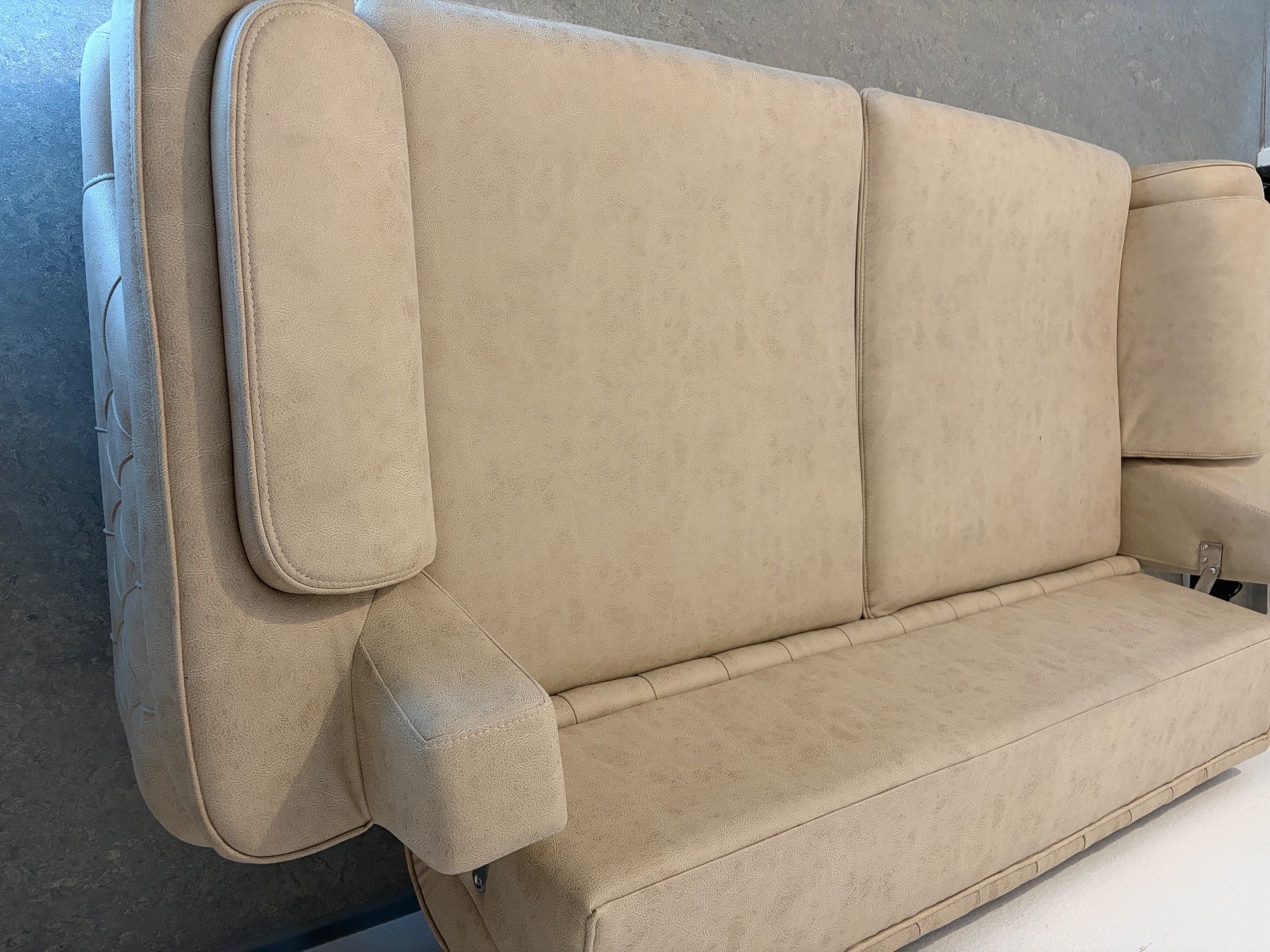 Sofas: Couch – D'occasion à St. Gallen par ero_6gpr 2