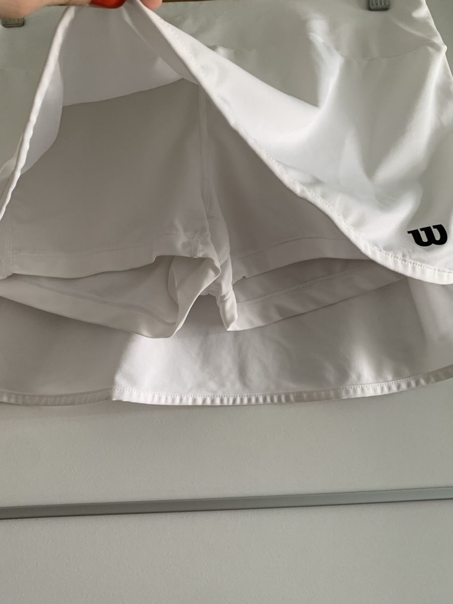 Wilson Röcke: Wilson Tennisrock, Gr. M – Gebraucht aus Uster von snickers3 1