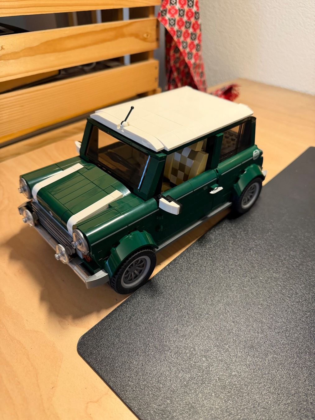 Lego Kit di costruzioni: LEGO Creator Mini Cooper 10242 – Usato da Egerkingen venduto da mabe87 1