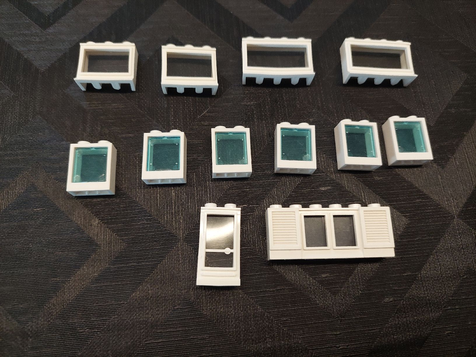 Lego Spielzeuge: Lego weisse Fenster – Gebraucht aus Zetzwil von sti_x9xf